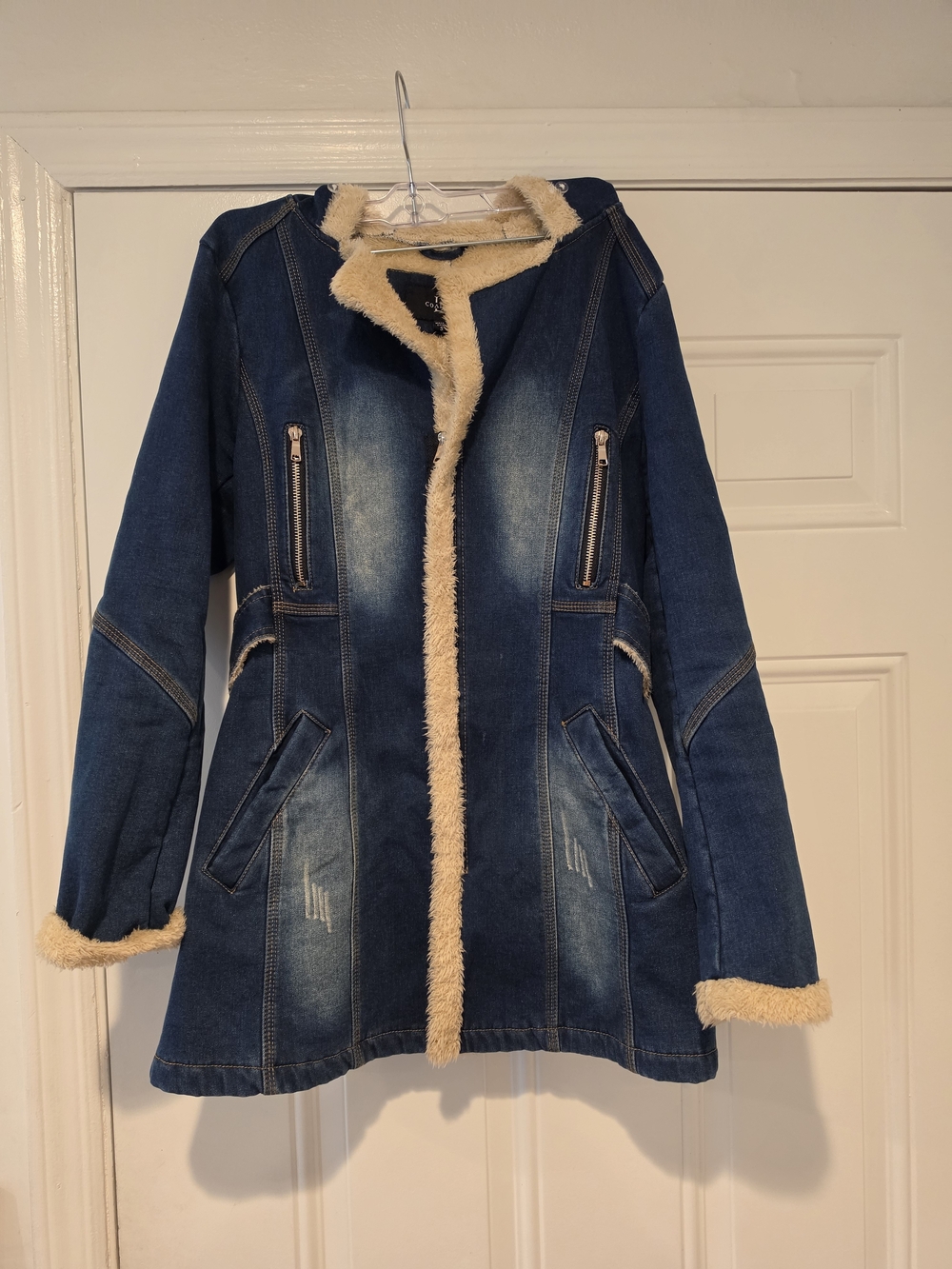 Women's L.A Coalition Blue Denim Jacket with Cream Faux-Sherpa Trim